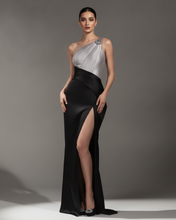 Asylva Gown