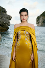 Troyal Gown