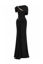 Leah Gown