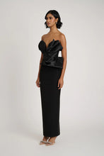 Auri Gown