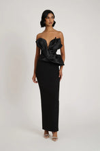 Auri Gown