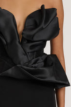 Auri Gown