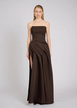 Deanna in Choco