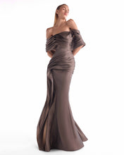 Chicco Gown