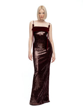 Nerjis Gown