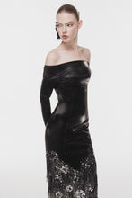 Lamina Gown