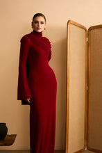 Lamdi - Dress w/ Cape