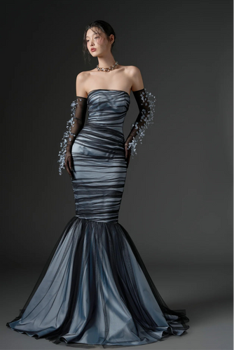 Isan Gown