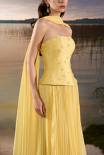 Amarilla Gown
