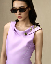 Leon Gown